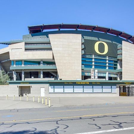 Pet-Friendly Home With Grill, 2 Mi To Autzen Stadium Springfield Exterior photo