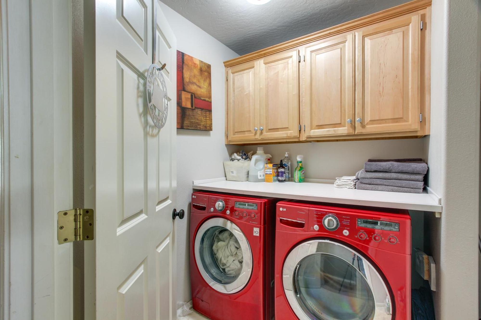 Pet-Friendly Home With Grill, 2 Mi To Autzen Stadium Springfield Exterior photo